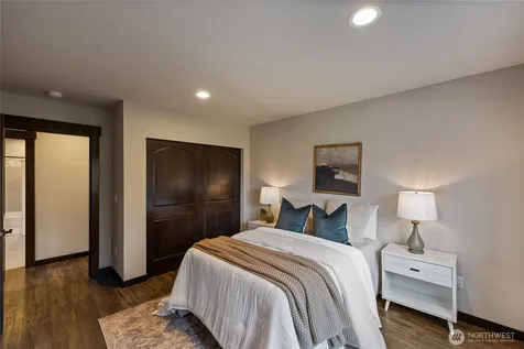 15012 86th Avenue E Puyallup WA 98375