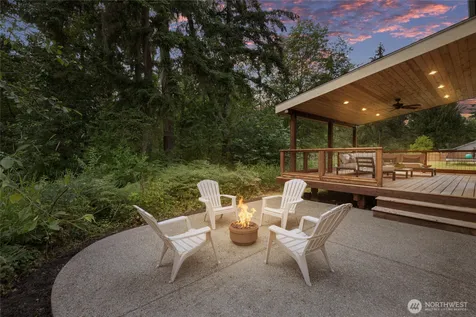 15012 86th Avenue E Puyallup WA 98375