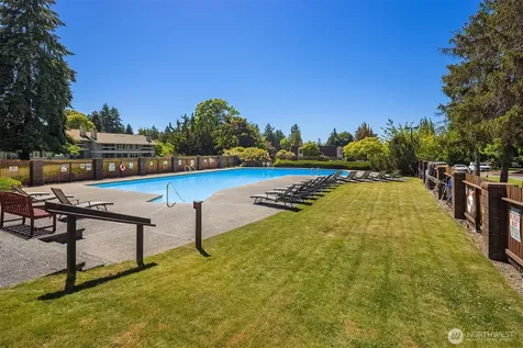11208 NE 68th Kirkland WA 98033