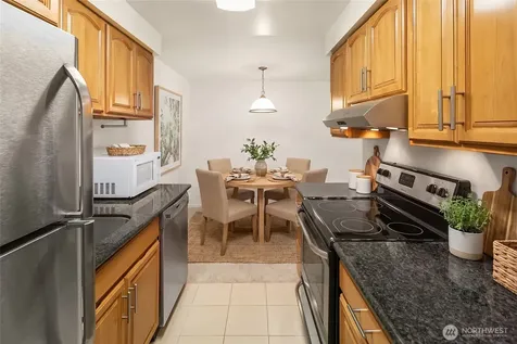 11208 NE 68th Kirkland WA 98033