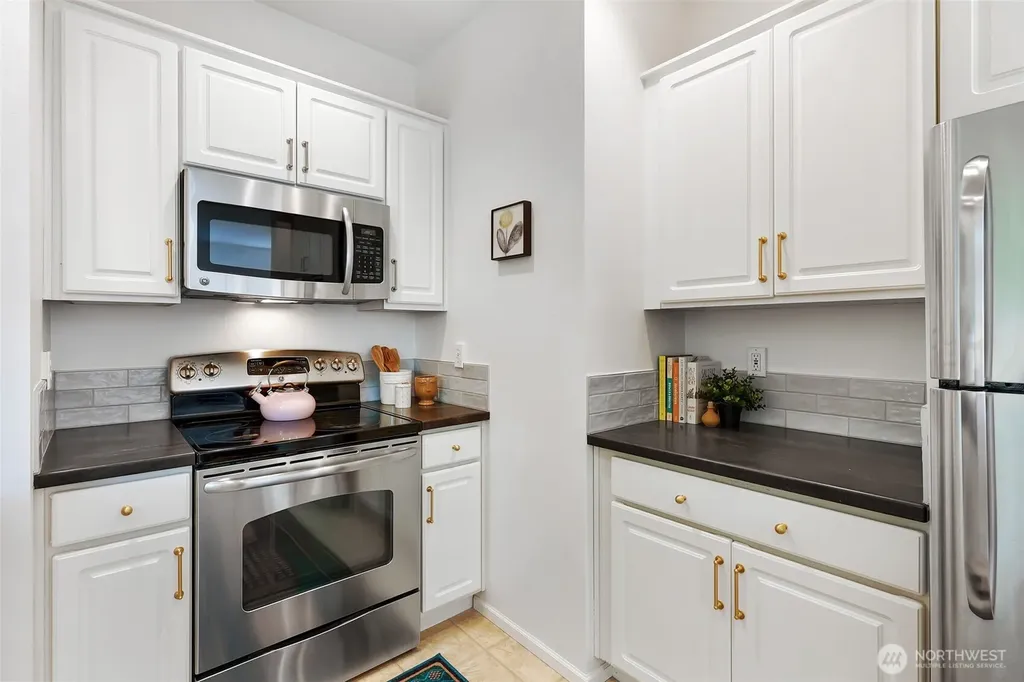 2110 California Avenue SW Seattle WA 98116