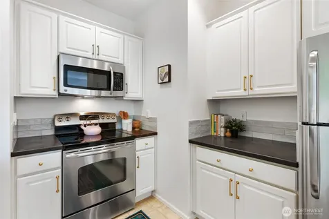 2110 California Avenue SW Seattle WA 98116