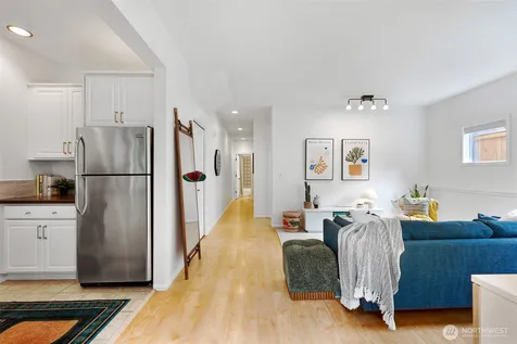 2110 California Avenue SW Seattle WA 98116
