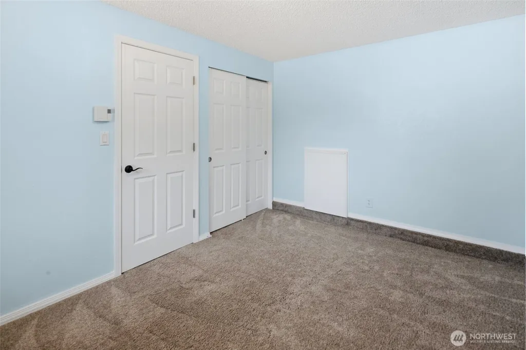 4325 152nd Street SW Lynnwood WA 98087