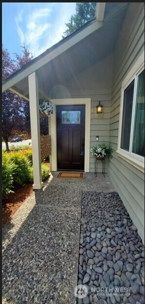 4325 152nd Street SW Lynnwood WA 98087