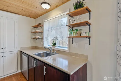 4325 152nd Street SW Lynnwood WA 98087