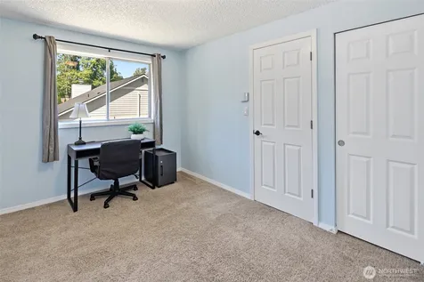 4325 152nd Street SW Lynnwood WA 98087