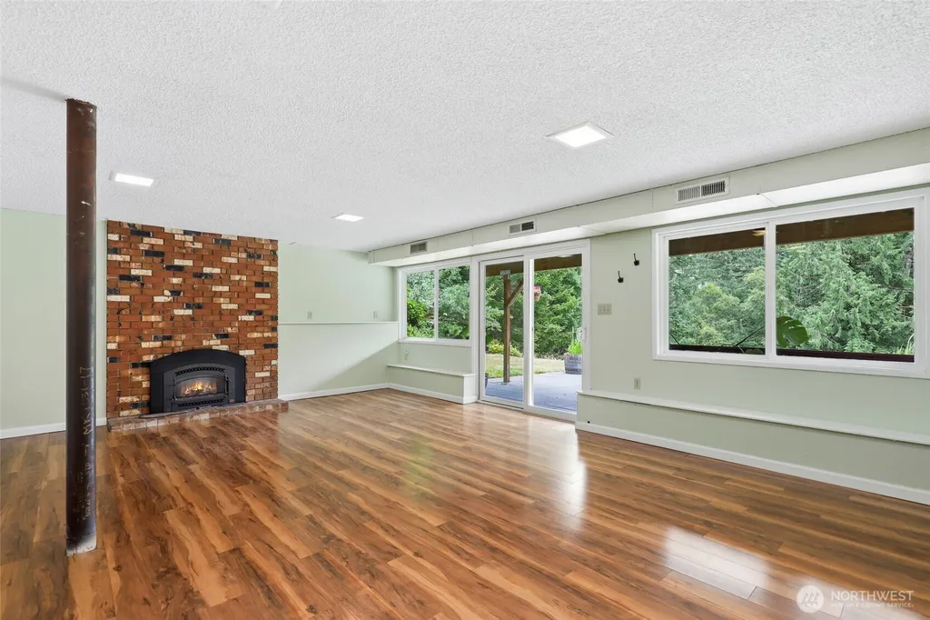4811 Ashram Lane NW Olympia WA 98502