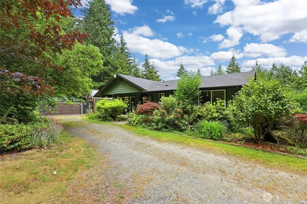 4811 Ashram Lane NW Olympia WA 98502
