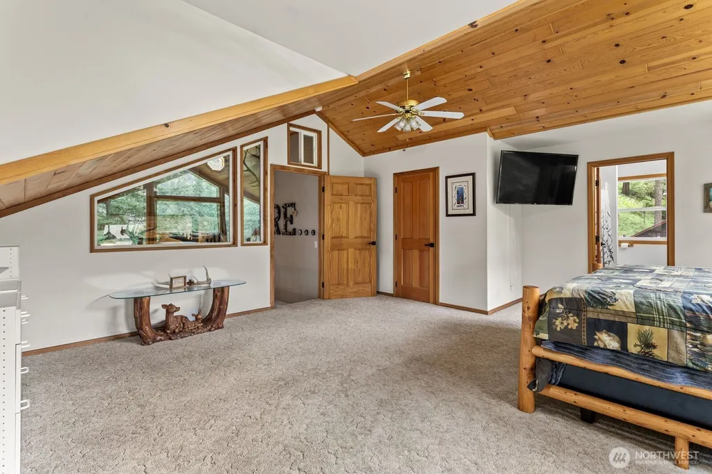 170 Deer Cove Lane Naches WA 98937