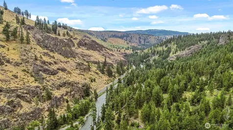 170 Deer Cove Lane Naches WA 98937