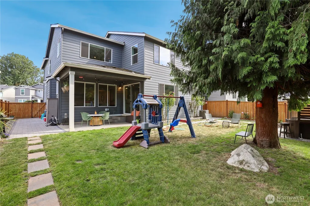 5663 13th Street Ct NE Tacoma WA 98422