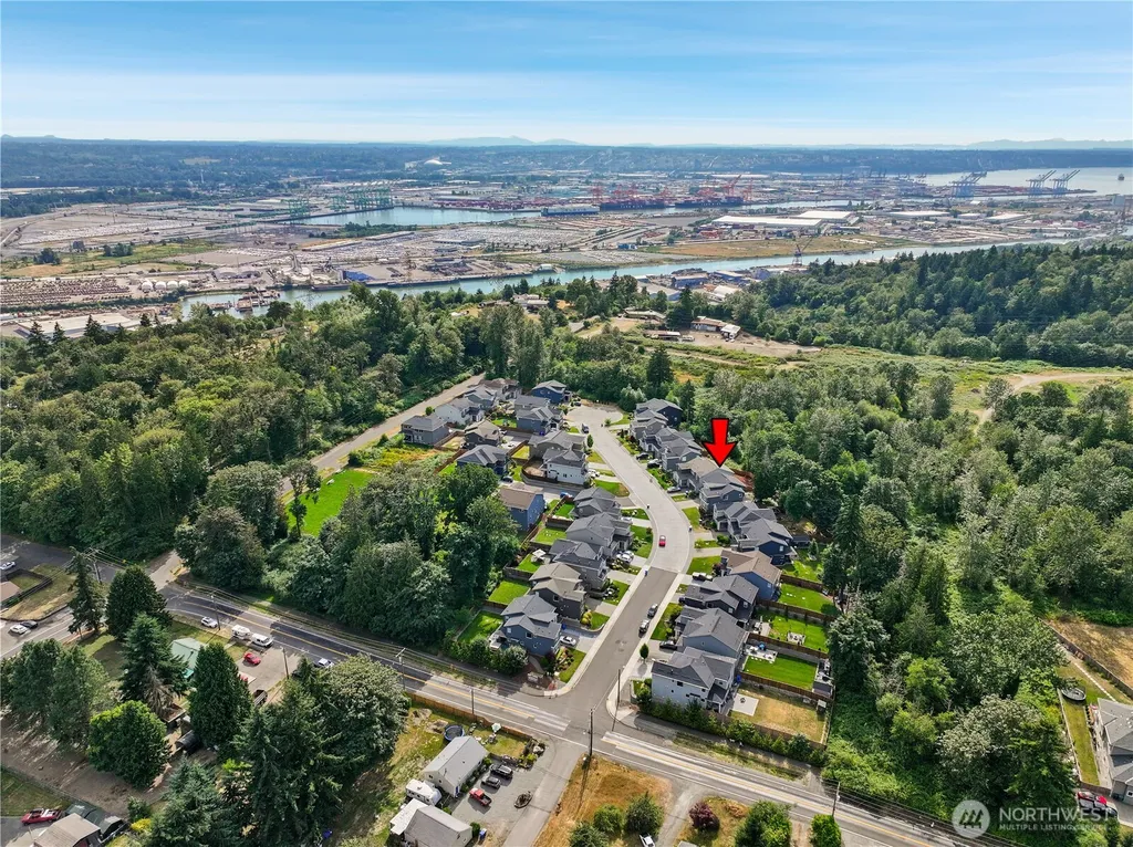 5663 13th Street Ct NE Tacoma WA 98422