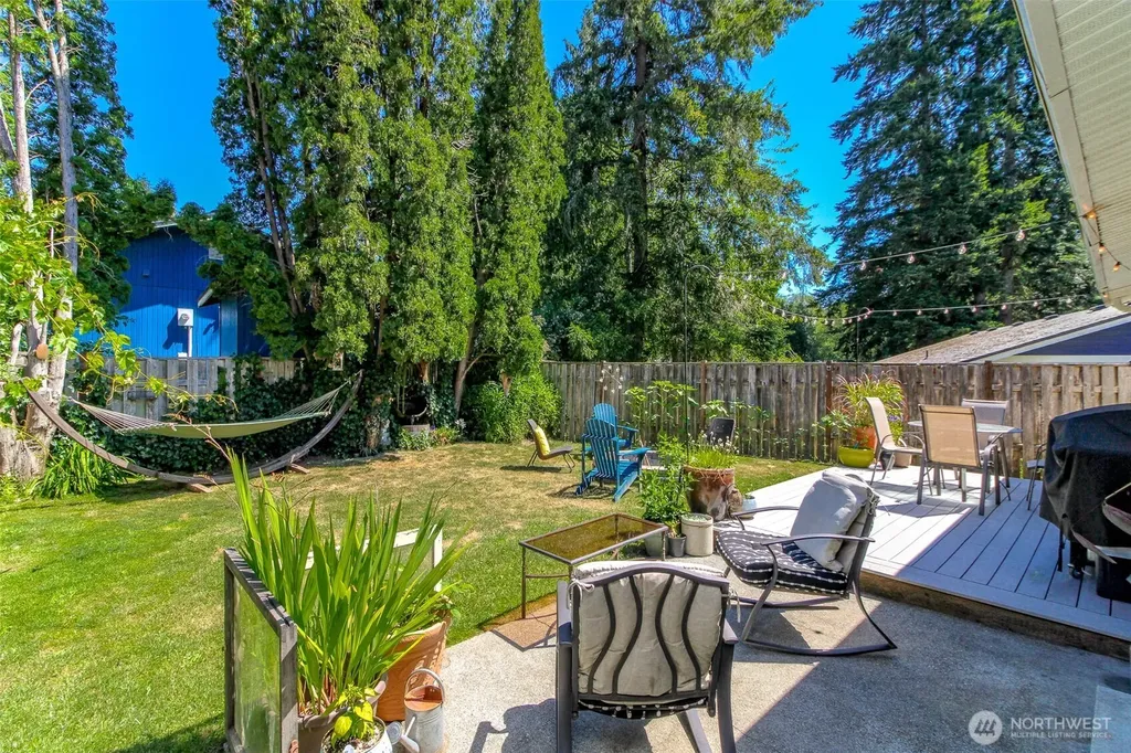 737 NW Firglade Drive Bremerton WA 98311
