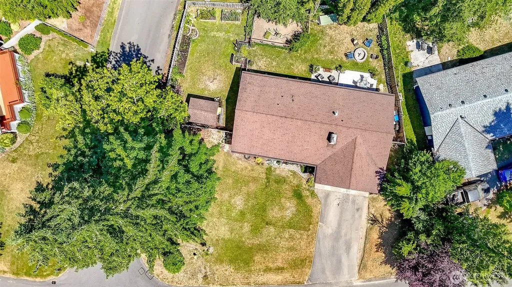 737 NW Firglade Drive Bremerton WA 98311