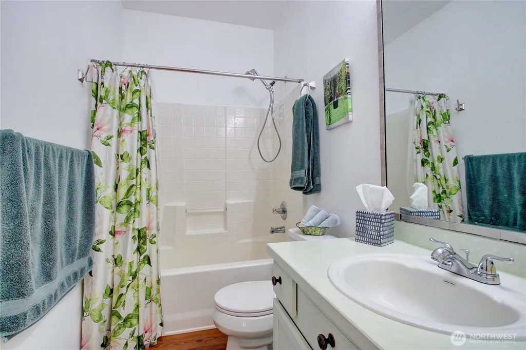 5208 213th Place SW Mountlake Terrace WA 98043