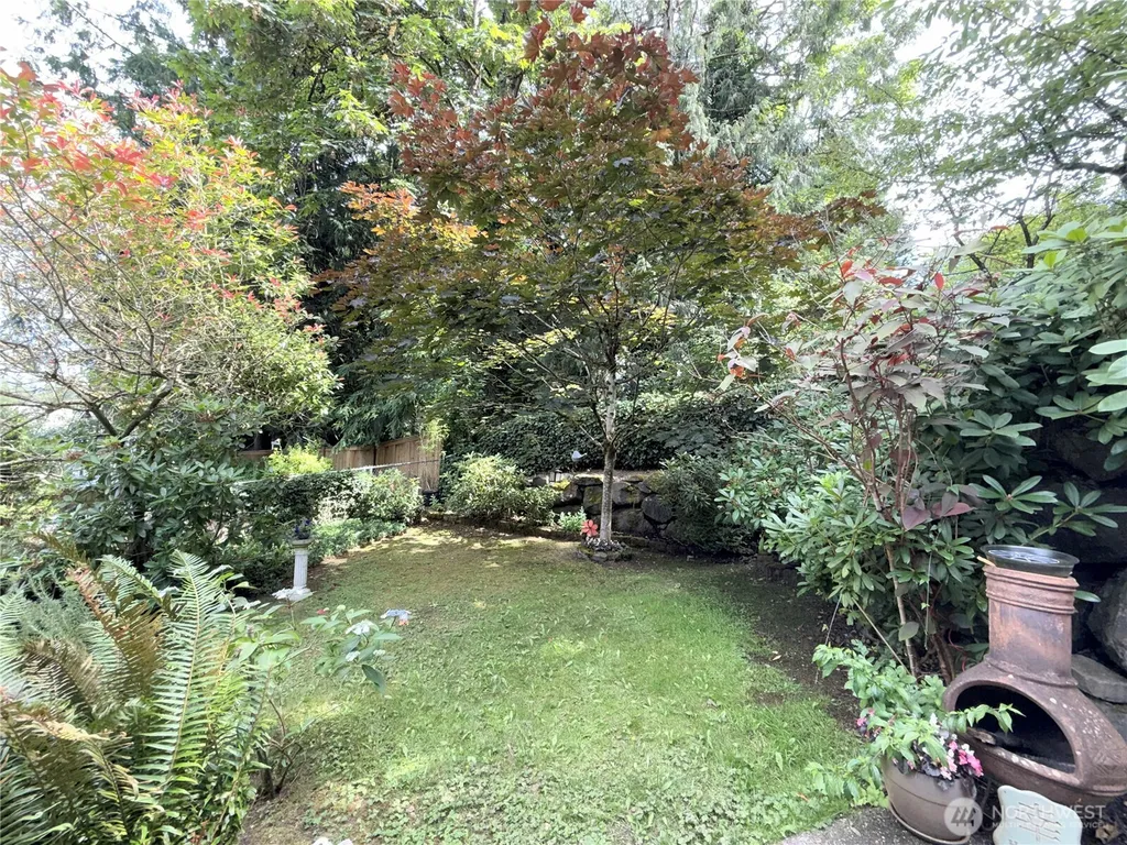 5208 213th Place SW Mountlake Terrace WA 98043
