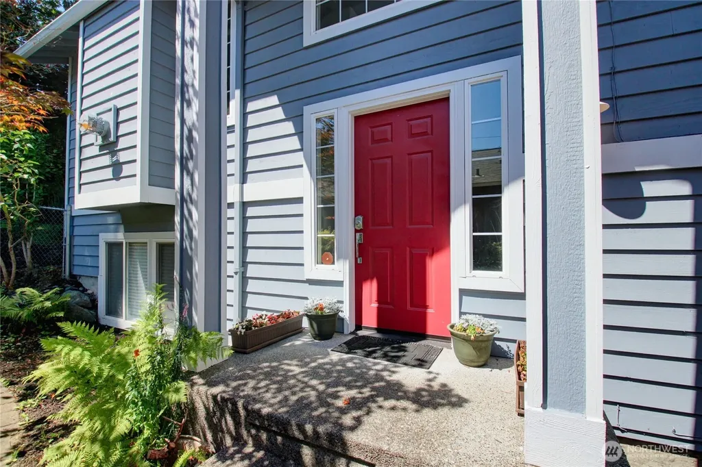 5208 213th Place SW Mountlake Terrace WA 98043