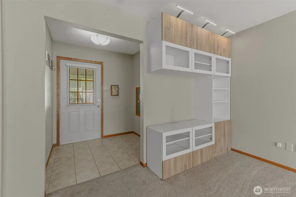 390 E Lakeshore Drive Shelton WA 98584