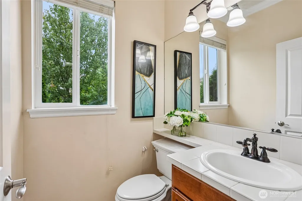 15621 36th Avenue SE Bothell WA 98012
