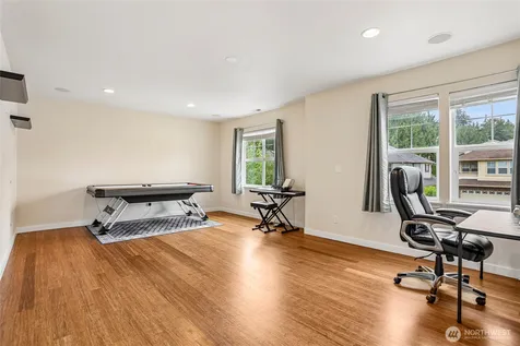 15621 36th Avenue SE Bothell WA 98012