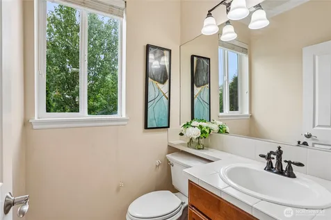 15621 36th Avenue SE Bothell WA 98012