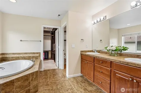 15621 36th Avenue SE Bothell WA 98012
