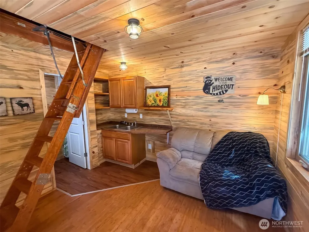 22412 Blue Lake Ct SE Yelm WA 98597