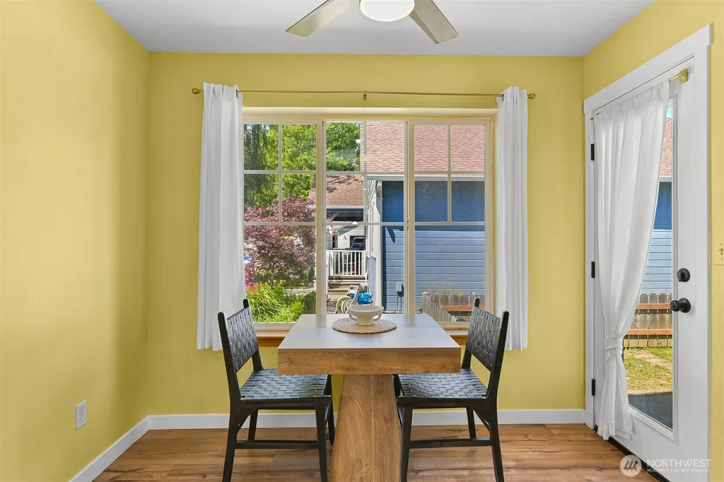 2274 Dogwood Street Lynden WA 98264