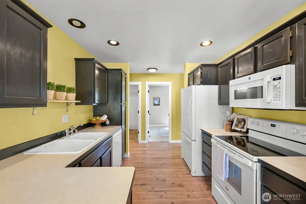 2274 Dogwood Street Lynden WA 98264