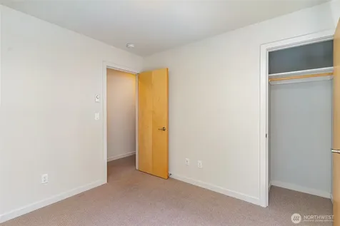 426 26th Avenue S Seattle WA 98144