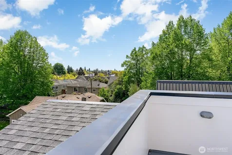 426 26th Avenue S Seattle WA 98144