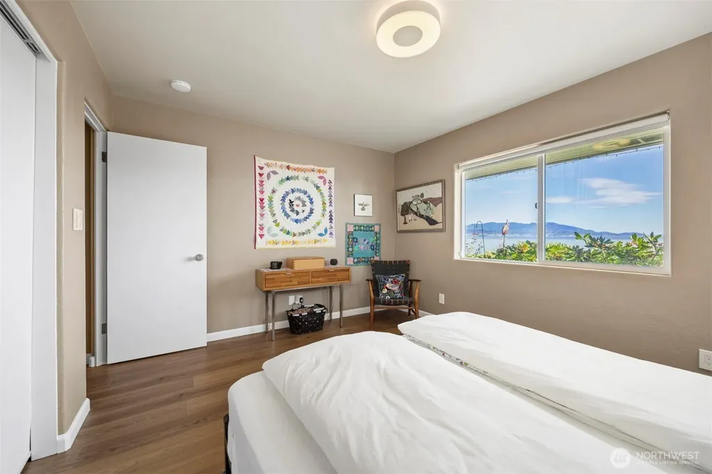 3919 Cliffside Drive Bellingham WA 98225