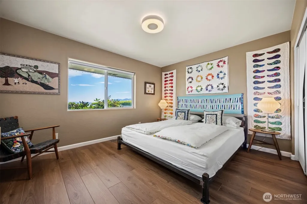 3919 Cliffside Drive Bellingham WA 98225