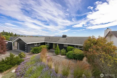 3919 Cliffside Drive Bellingham WA 98225