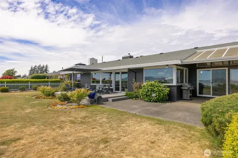 3919 Cliffside Drive Bellingham WA 98225