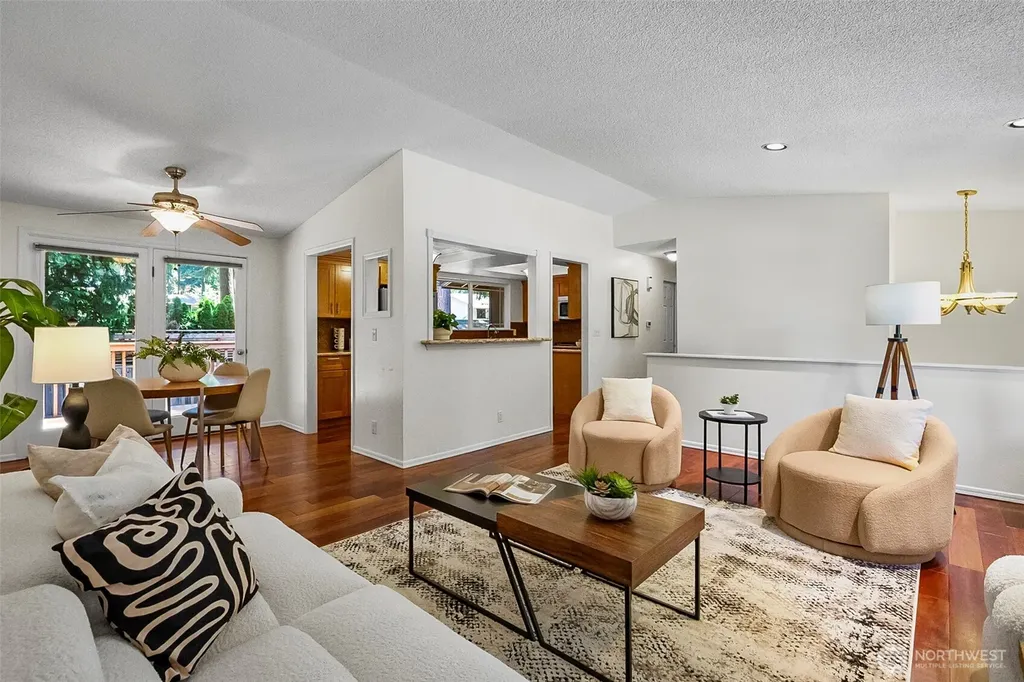 10716 127th Avenue NE Kirkland WA 98033