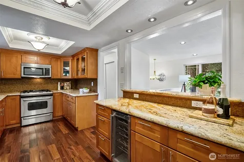 10716 127th Avenue NE Kirkland WA 98033