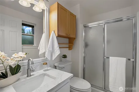 10716 127th Avenue NE Kirkland WA 98033