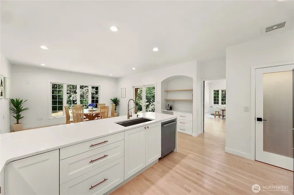 15917 183rd Place NE Woodinville WA 98072