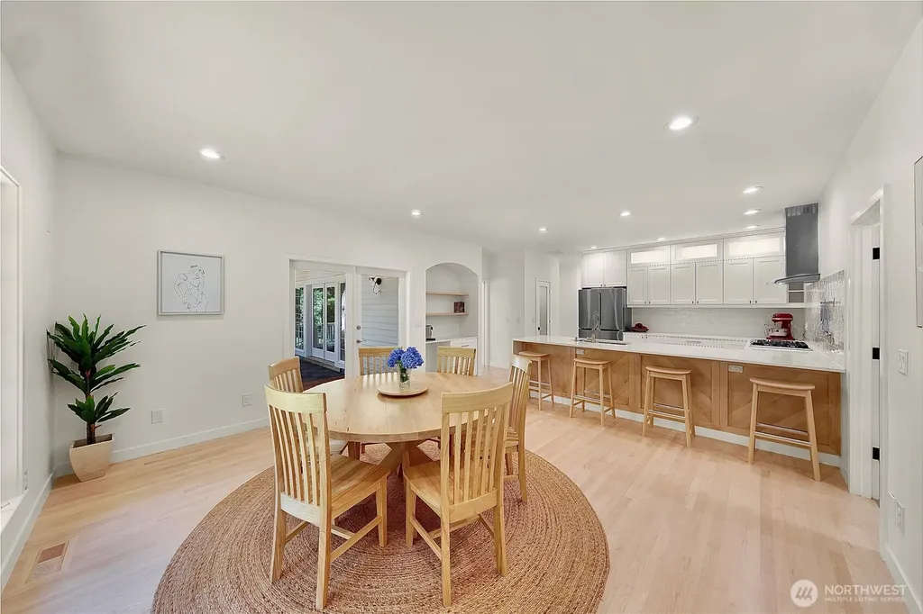 15917 183rd Place NE Woodinville WA 98072