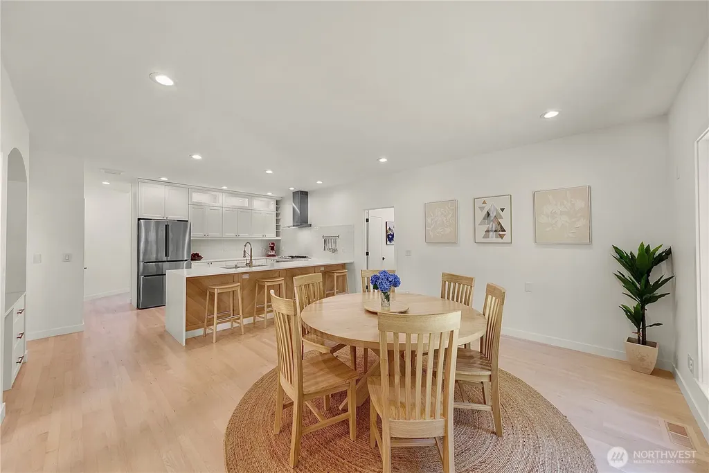15917 183rd Place NE Woodinville WA 98072