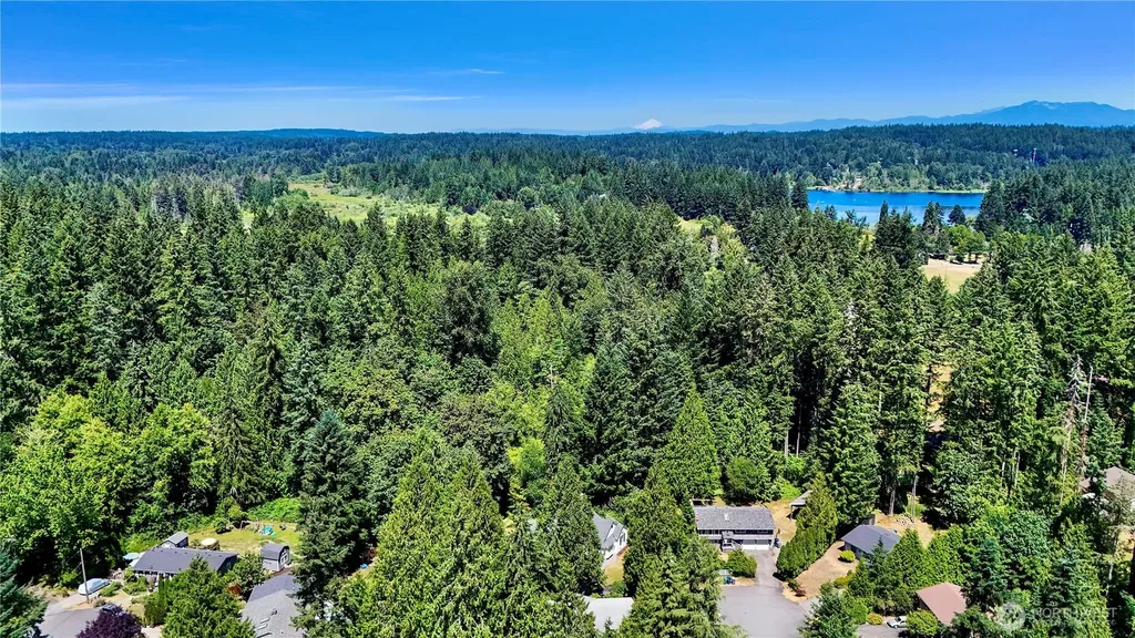 15917 183rd Place NE Woodinville WA 98072