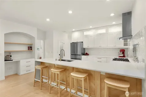 15917 183rd Place NE Woodinville WA 98072