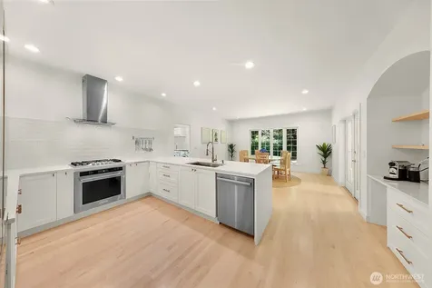 15917 183rd Place NE Woodinville WA 98072