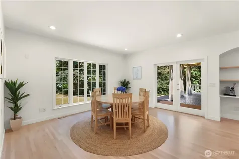 15917 183rd Place NE Woodinville WA 98072