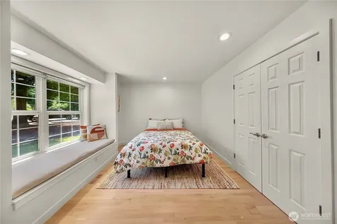 15917 183rd Place NE Woodinville WA 98072