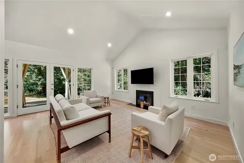 15917 183rd Place NE Woodinville WA 98072