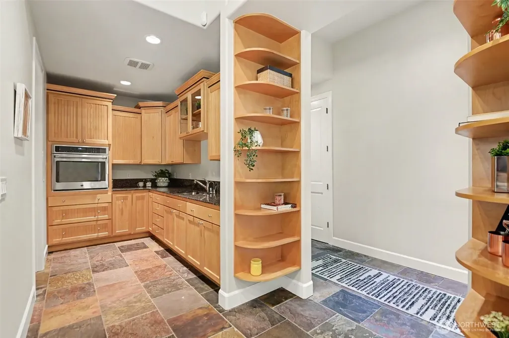 28632 SE 8th Street Fall City WA 98024