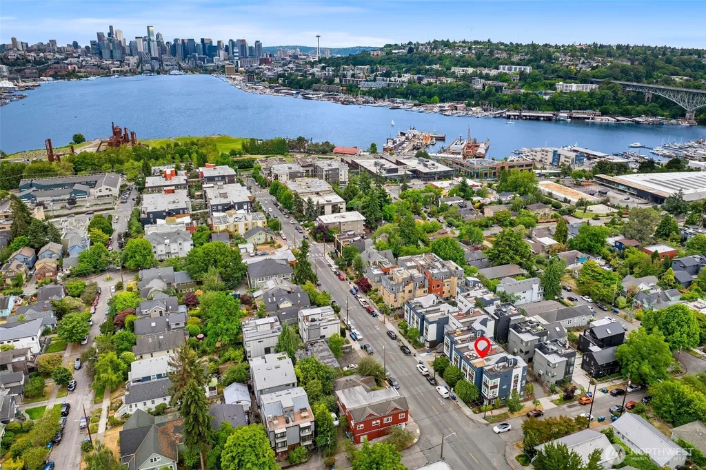 3551 Wallingford Avenue N Seattle WA 98103